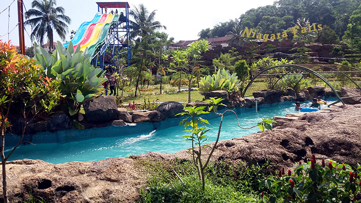 amazon river Santa Sea Waterpark