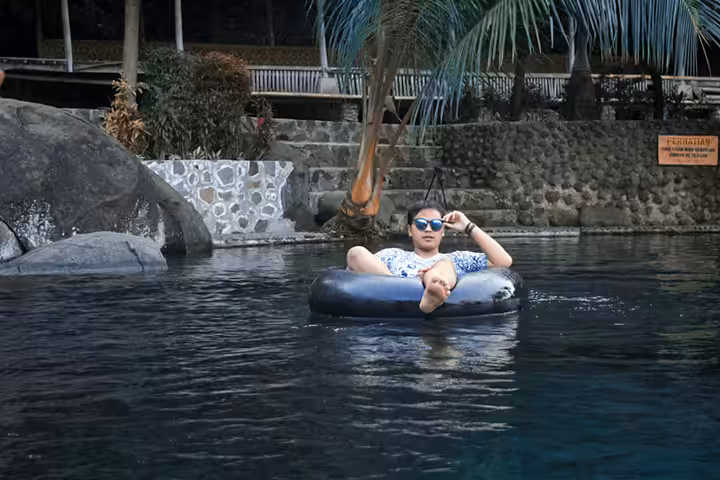 nyante di Taman Batu Purwakarta