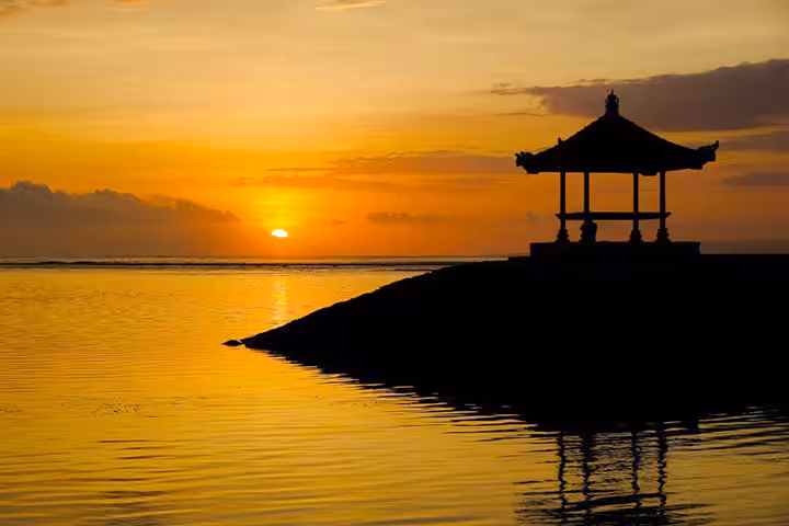 pantai karang sanur sunrise