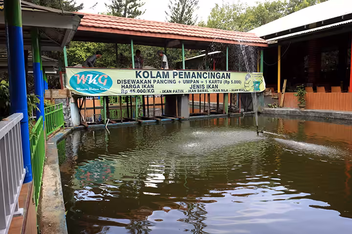 pemancingan Wisata Kebun Gowa
