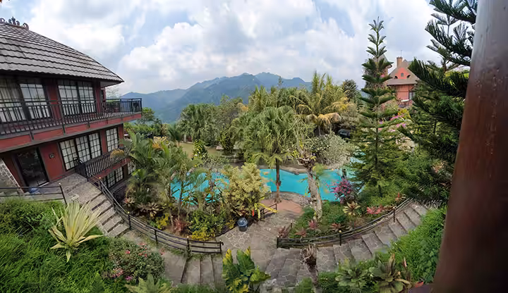 lokasi Edensor Hills