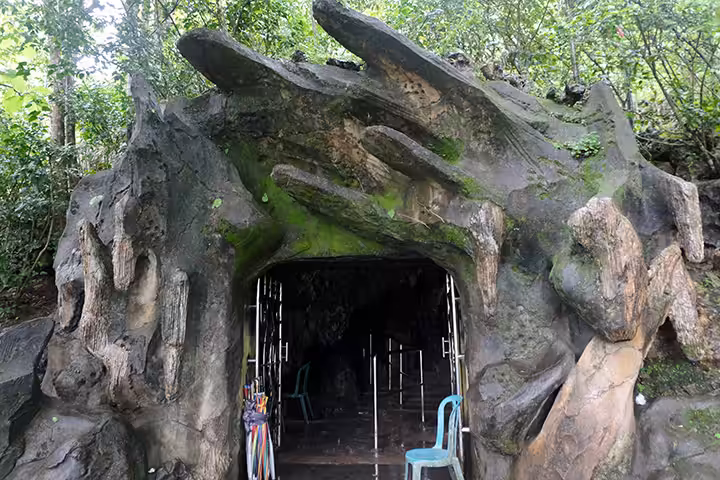 jam buka Goa Gong Pacitan