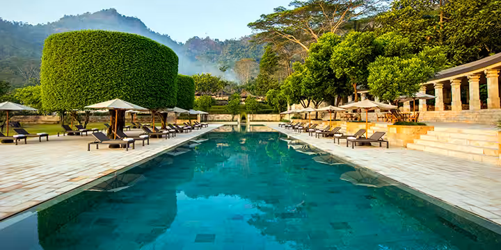 Pool Area Resort Amanjiwo