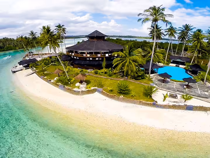 resort di Kepulauan Mentawai