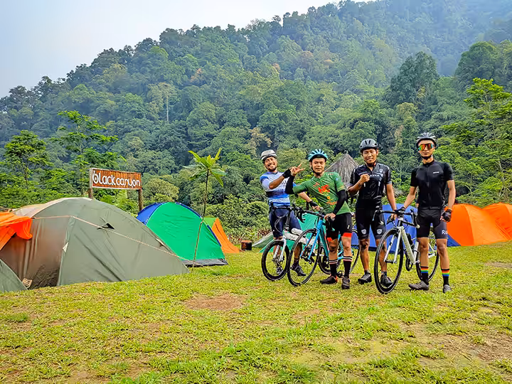 trekking Black Canyon