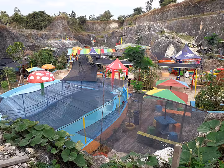 wisata Tebing Pelangi Tuban