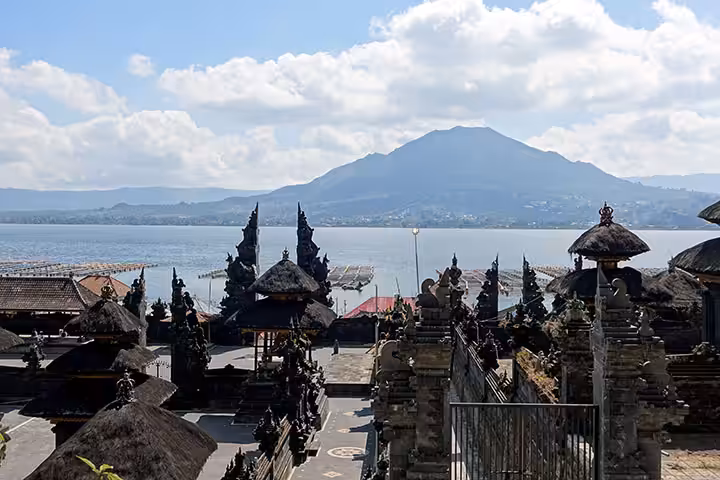 Pura Pancering Jagat Asal Usul Desa Trunyan