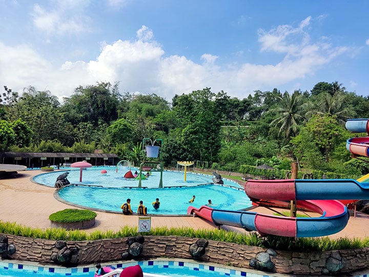 Cibalung Happy Land Waterpark