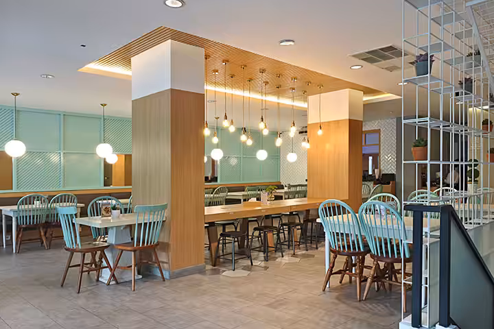 DECAFE Resto, Pastry & Bakery