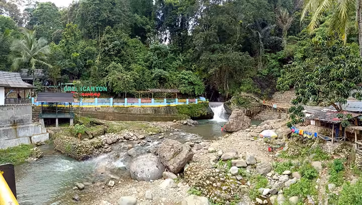 Green Canyon Karawang