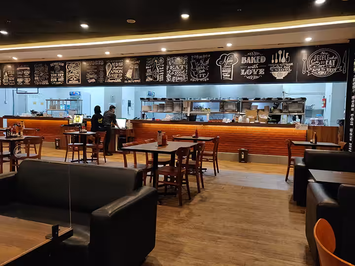 Kuliner di Braga City Walk Mall Bandung