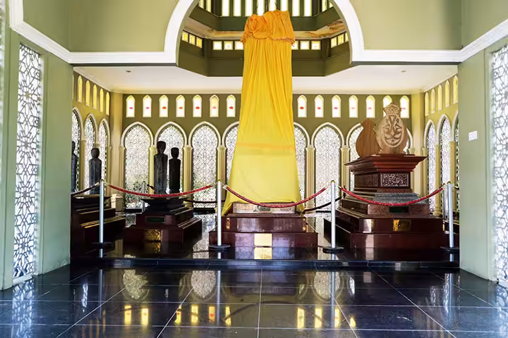Makam Raja Istana Siak Sri Indrapura