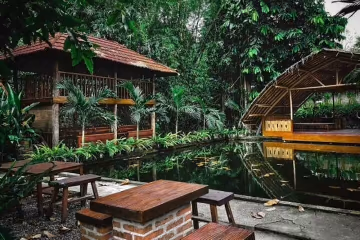 Mbah Bayan Coffee and Kitchen