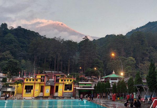 12 Tempat Wisata di Pacet Terbaru yang Lagi Hits dan Murah 2024