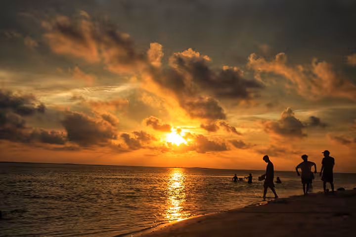 Sunset Pantai Ujung Genteng