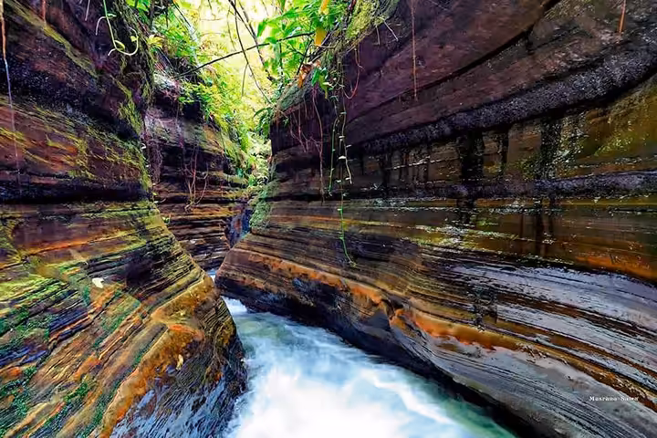 batuan Curug Putri Pandeglang
