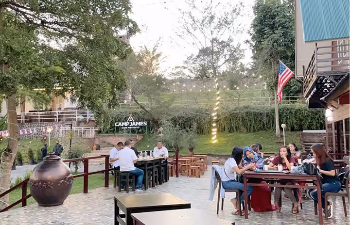 camp james buka atau tutup