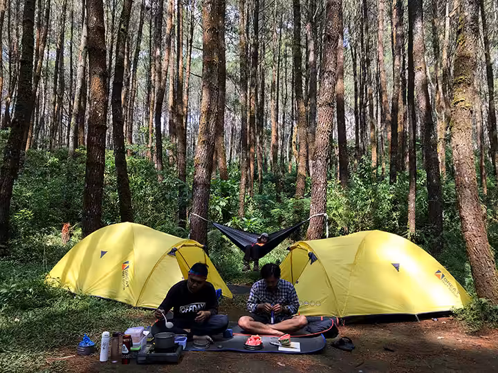 camping di Curug Layung
