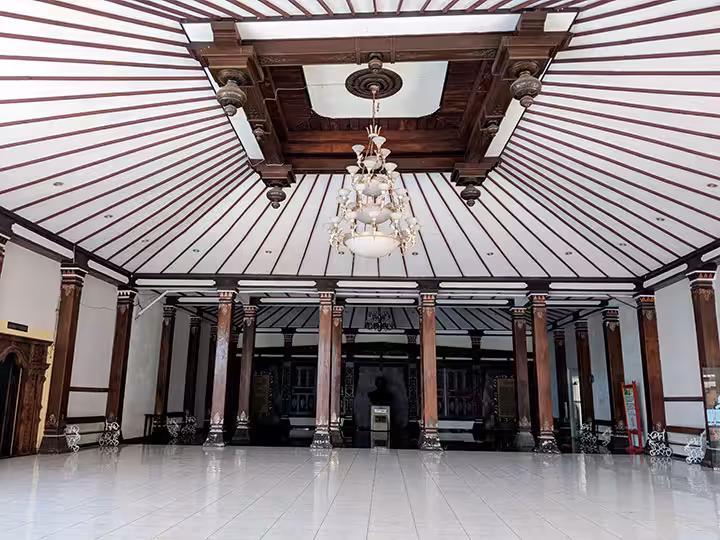 gedung ronggowarsito semarang