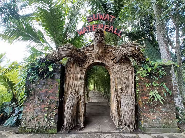 gerbang Suwat Waterfall