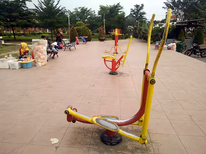 gym area alun-alun mojokerto