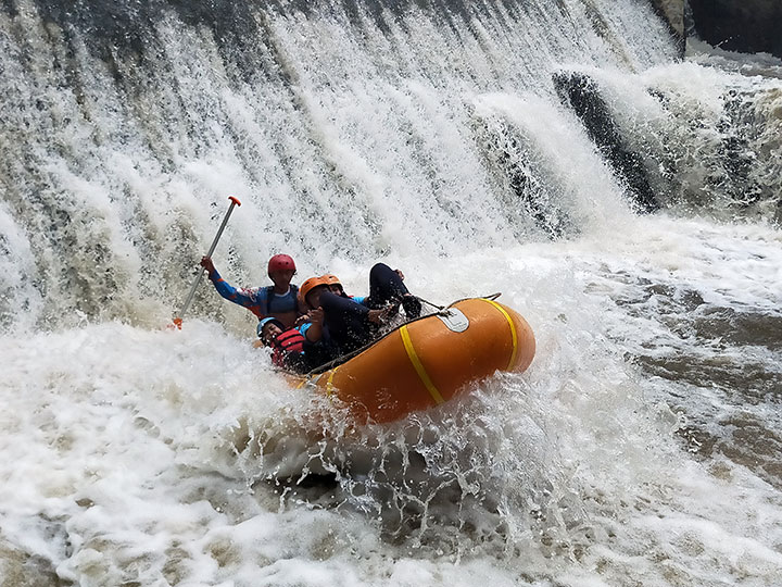 jeram kaliwatu rafting