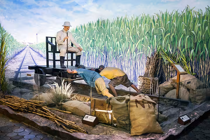 koleksi diorama di museum bank mandiri jakarta