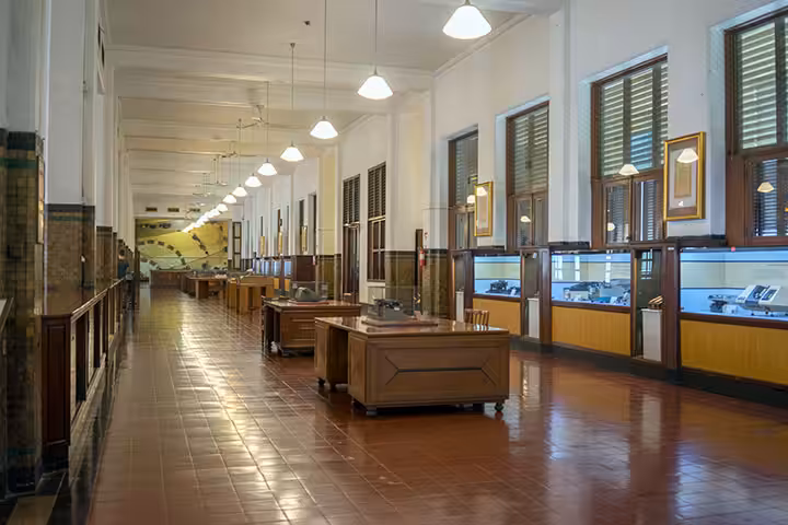 museum bank mandiri jam buka