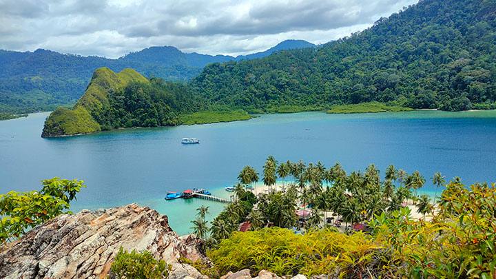 pemandangan Pulau Pasumpahan