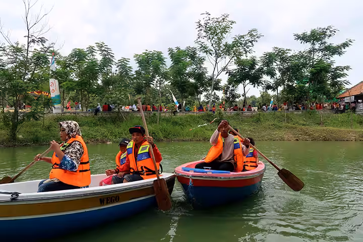 perahu Wego Lamongan
