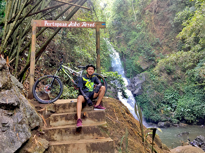 pertpaan jaka tarub Air Terjun Sekarlangit