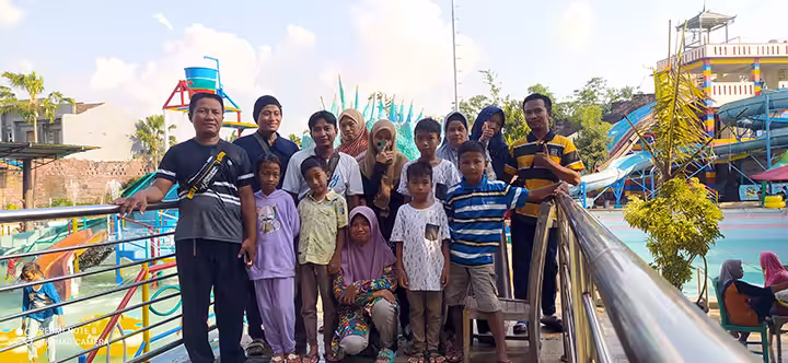 piknik keluarga di Tiara Park Jepara