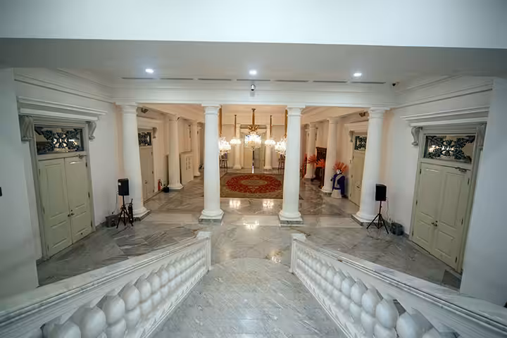 ruang tengah Balai Kota DKI Jakarta