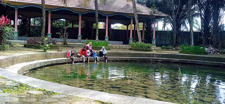 terapi ikan di Dreamland Ajibarang