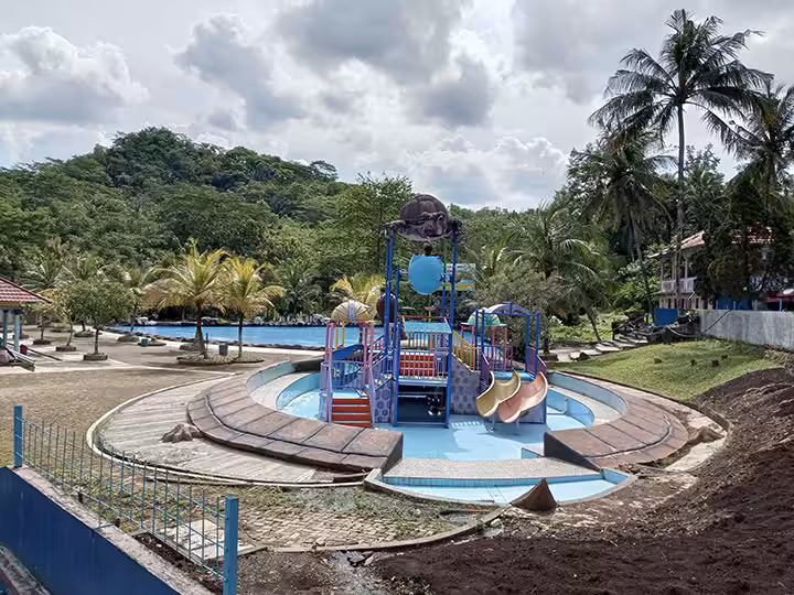 wahana anak Dreamland Ajibarang