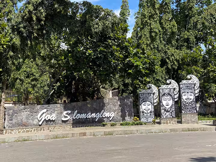 Goa Selomangleng Kediri