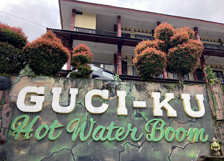 Sekilas Tentang Guciku Hot Water Boom