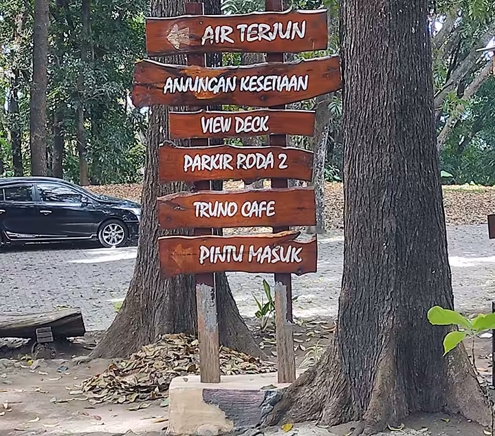 air terjun putuk truno prigen