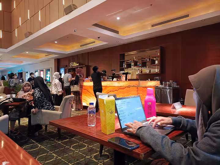 cinema xxi Panakkukang Square