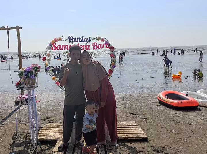 spot foto Pantai Samudera Baru