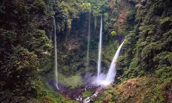 Air terjun Tekaan Telu