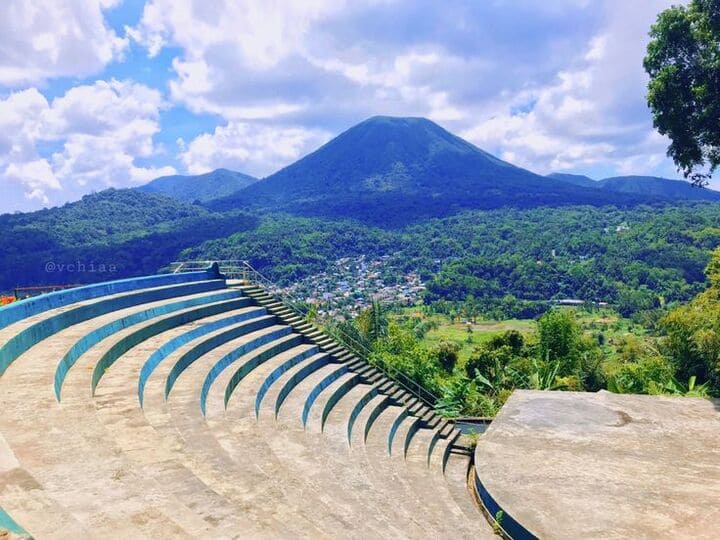 15 Tempat Wisata di Tomohon Murah yang Lagi Hits Terbaru 2025