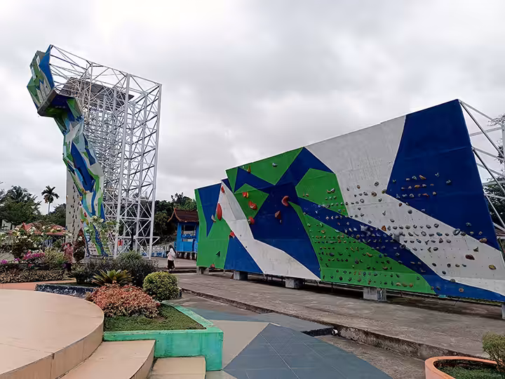 Fasilitas Sipin Lake