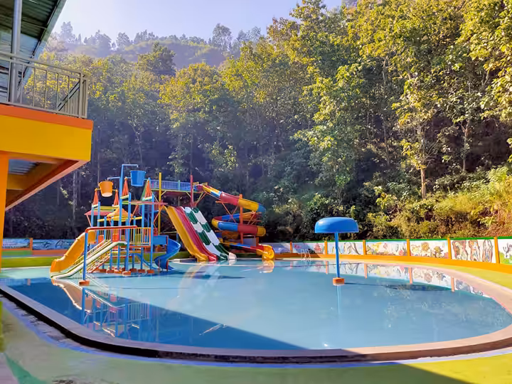 Fasilitas Waterpark Curug Song