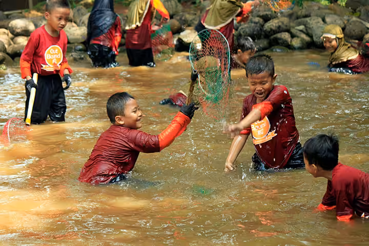 daftar menu Telaga Arwana Cibubur