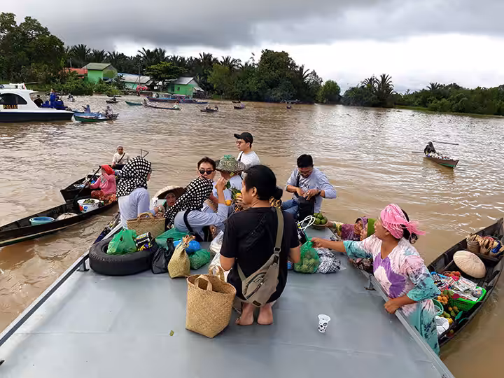 daya tarik Jembatan Barito