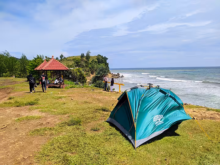 fasilitas di Pantai Pacar