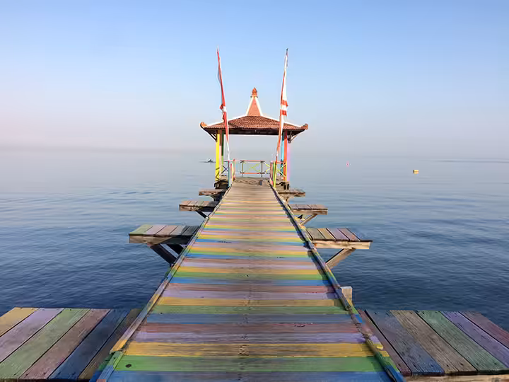 gapura Pantai Pasir Putih Situbondo