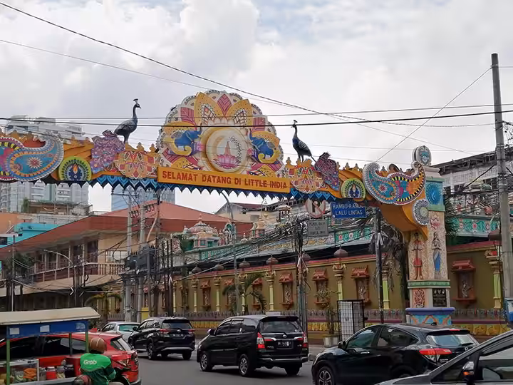 gapura selamat datang kampung keling medan