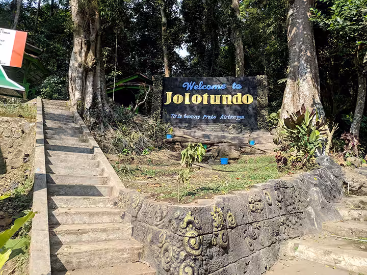 sejarah Candi Jolotundo
